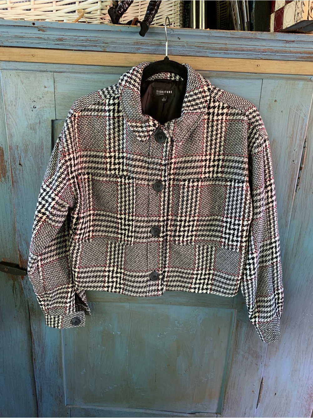 Reitman’s Grey, White & Red Plaid Cropped Oversized Blazer